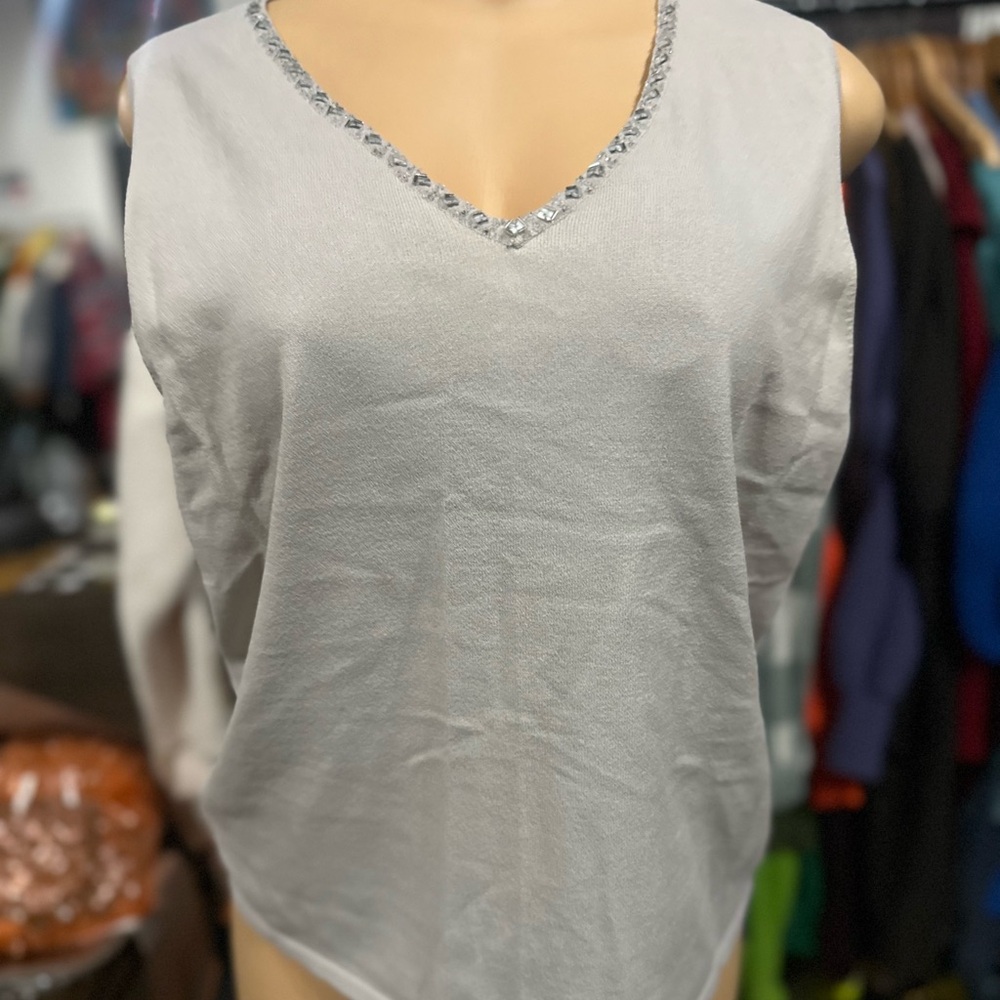 Jones New York Silver V-Neck Blouse